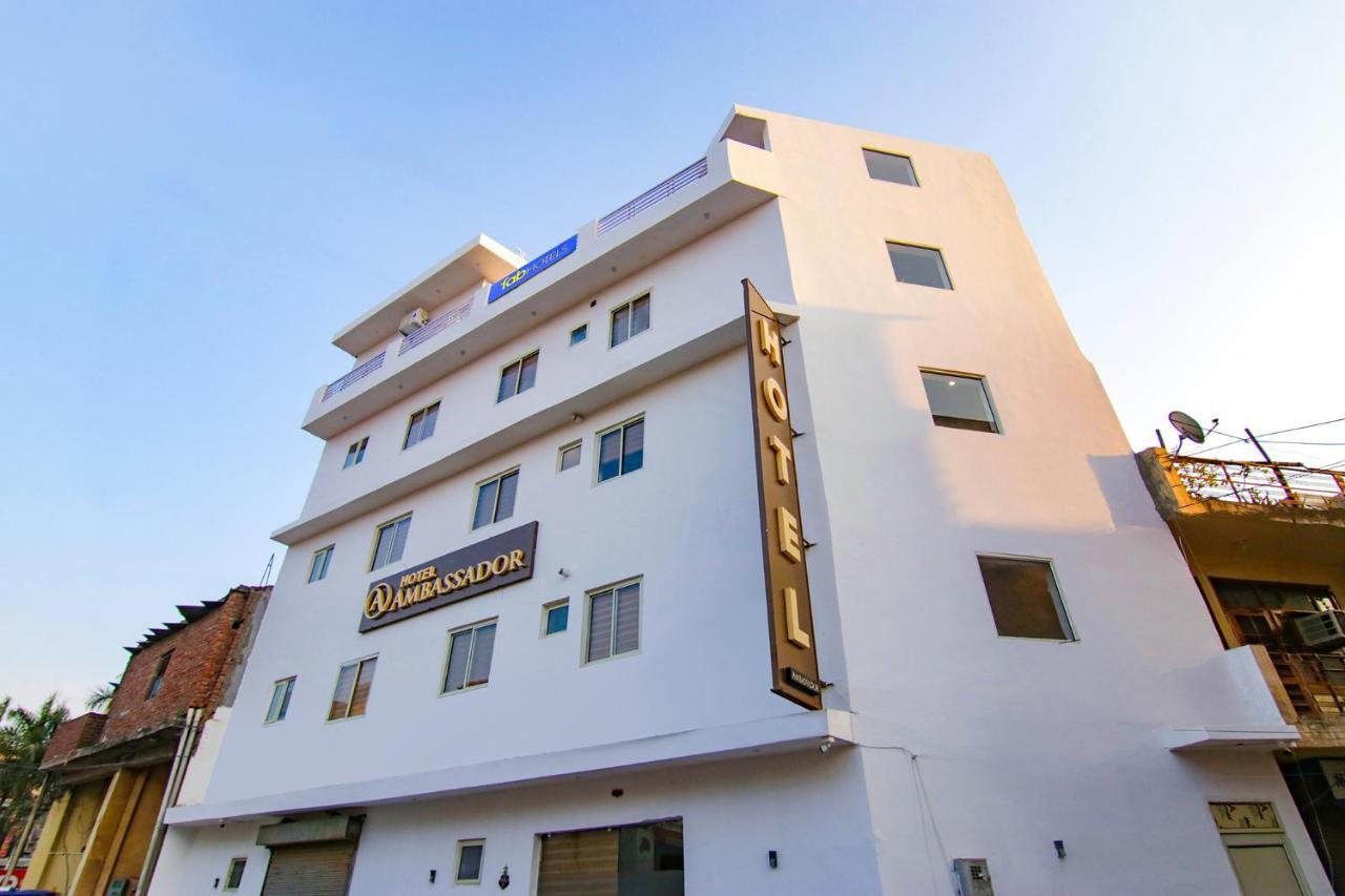 Fabhotel Ambassador Manimajra Exterior photo